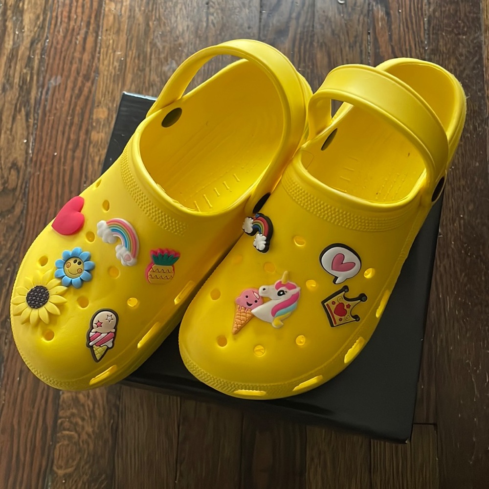 Platform Cape Robbin crocs